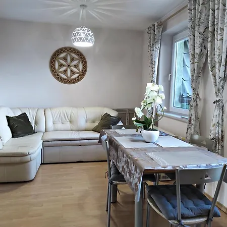 Apartamentylove - Oliwia Апартаменты Закопане
